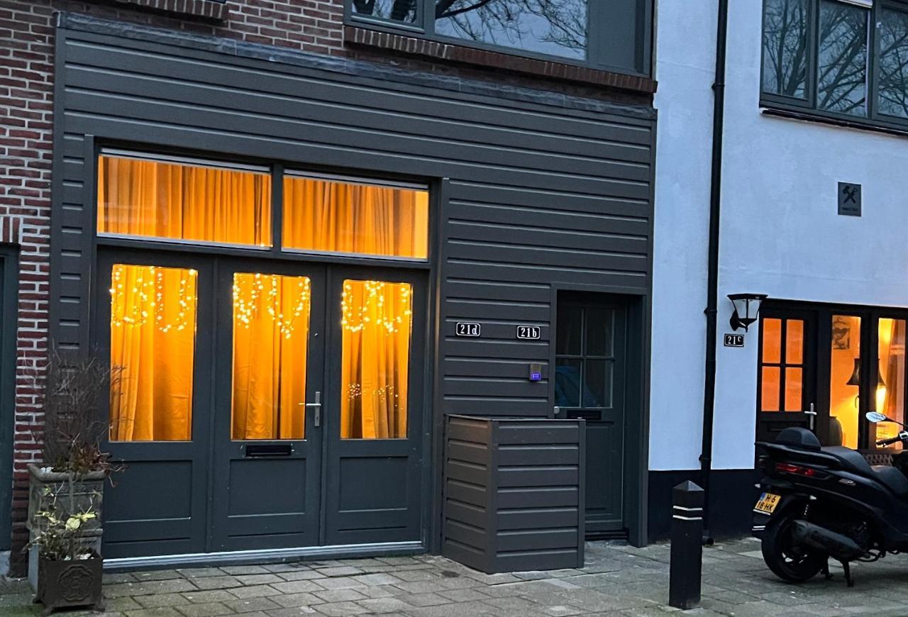Bb The Warehouse Bed & Breakfast Zandvoort